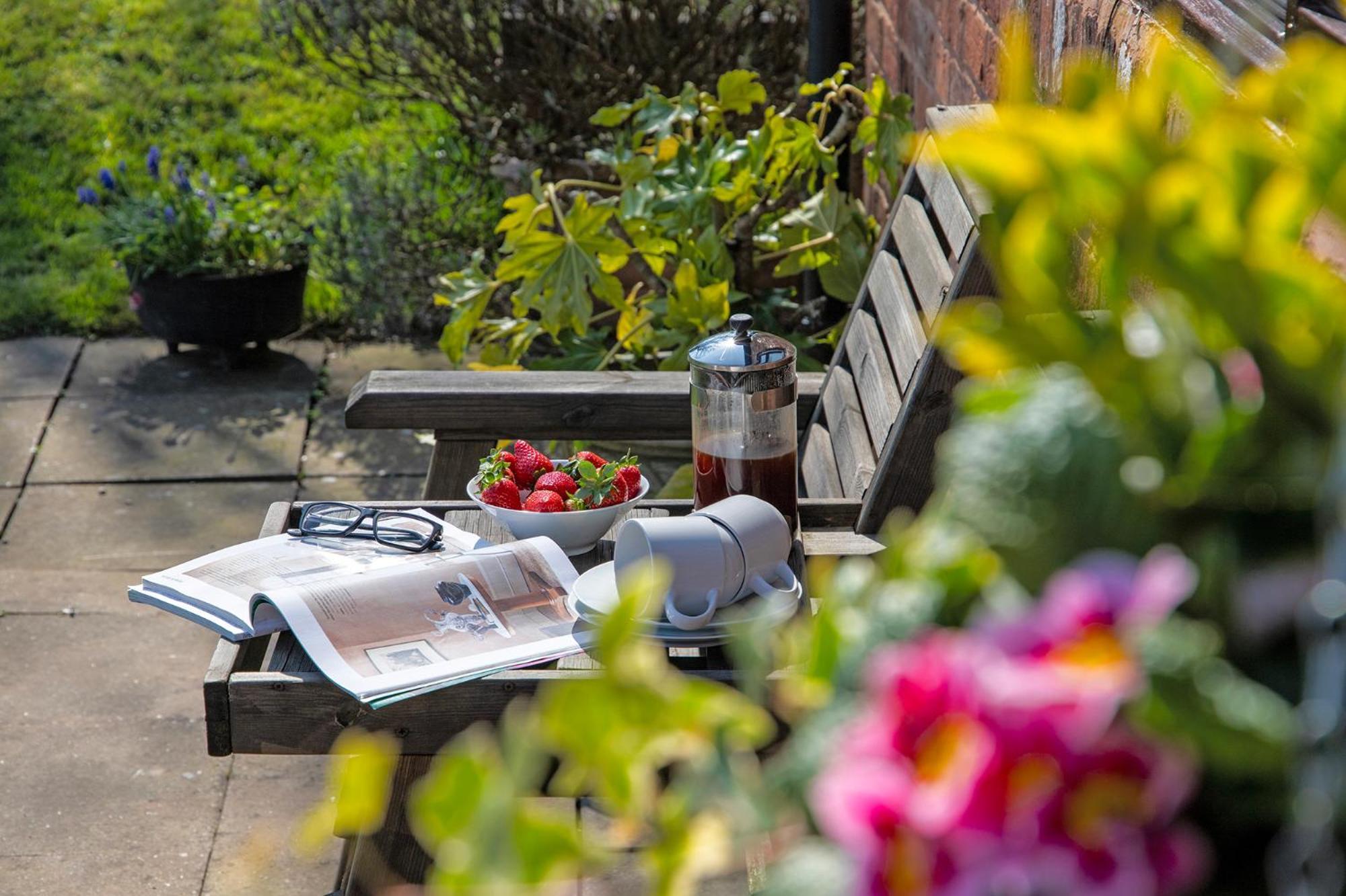 Charlie'S Cottage With Alpacas And 7Mins Drive To Alton Towers Denstone Extérieur photo